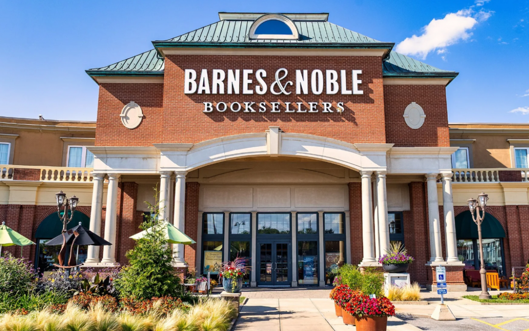 Barnes & Noble Marketing Strategy: Rebuilding Relevance Through Local Autonomy and Digital Support